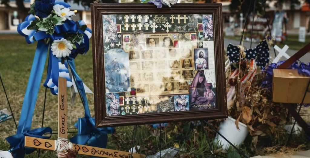 Familier raser over lekkede overvåkningsbilder fra skolemassakre i Texas
