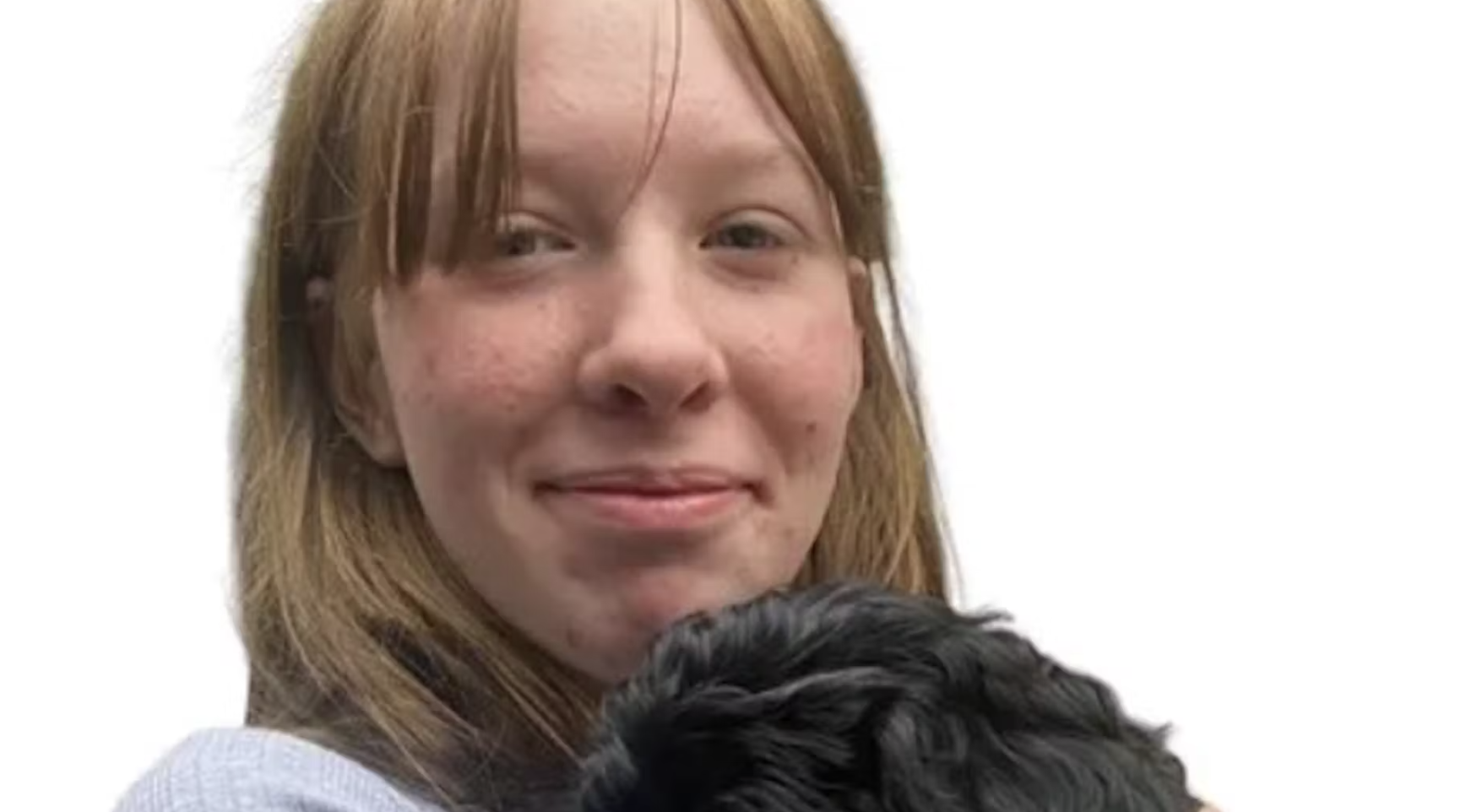 14 år gamle Leah forsvant: Sist sett på vei inn i bil