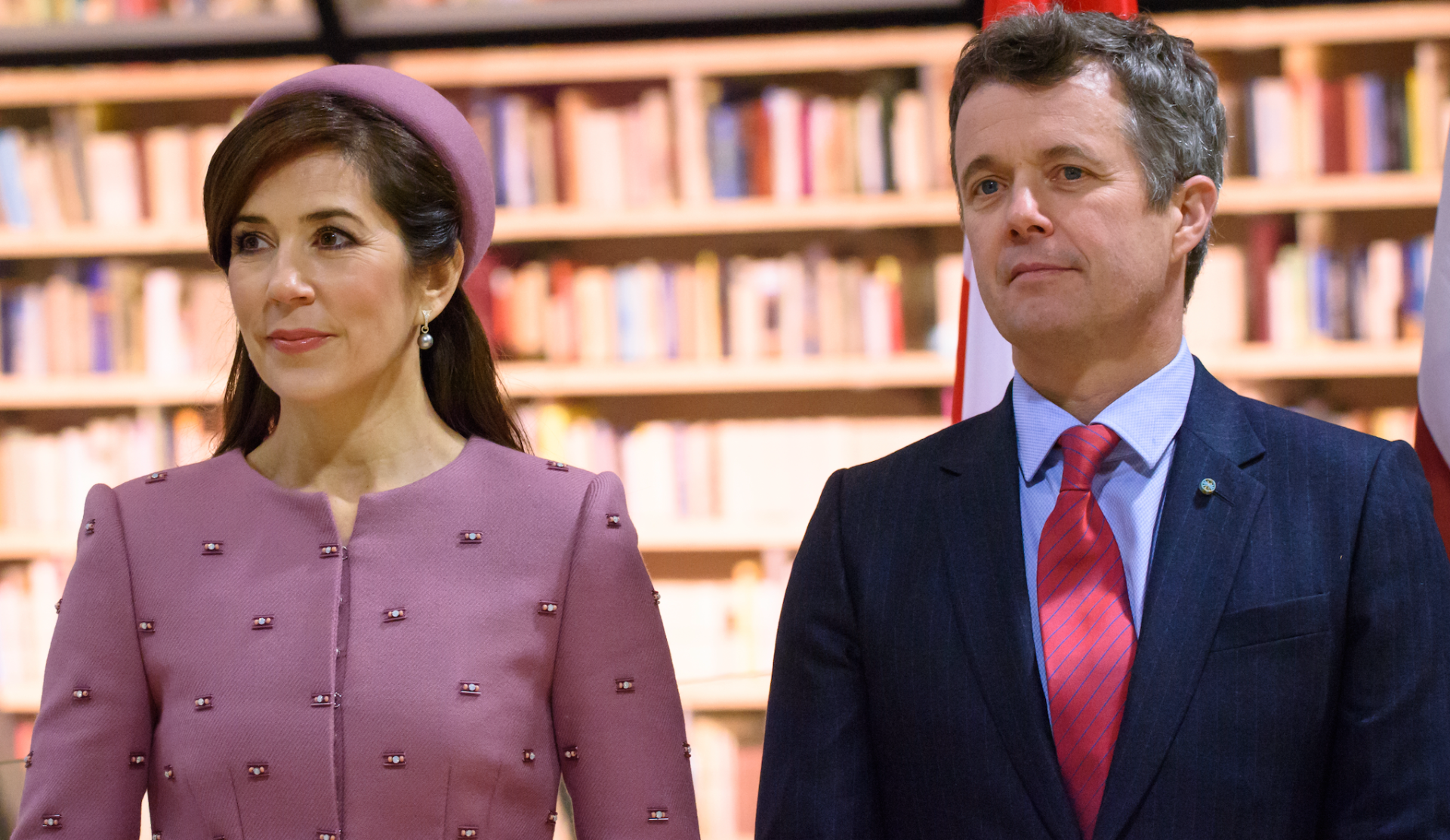 Sjokkpåstand om kong Frederik: «Var forelsket i Genoveva»