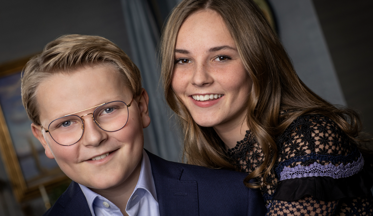 Medie avslører: Prins Sverre Magnus hadde hemmelig kjæreste med seg på familietur