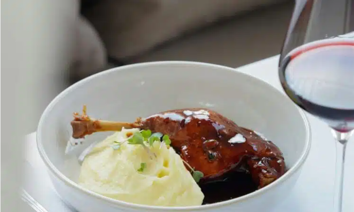 I Tyskland lager man potetmos på denne måten: Det smaker mye bedre enn vår