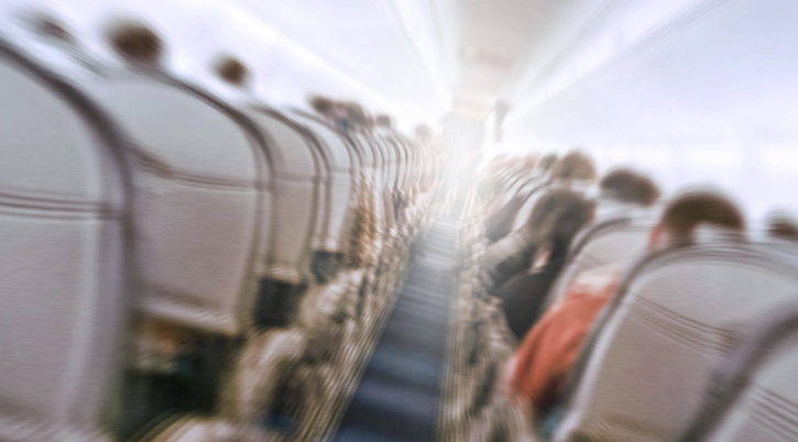 Alvorlig turbulens på passagerfly: 1 død og over 30 såret