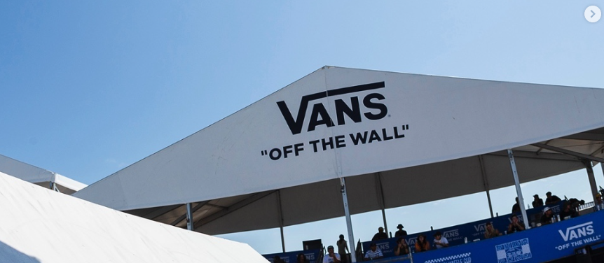 Folk sjokkerte over skjult betydning i Vans-logoen