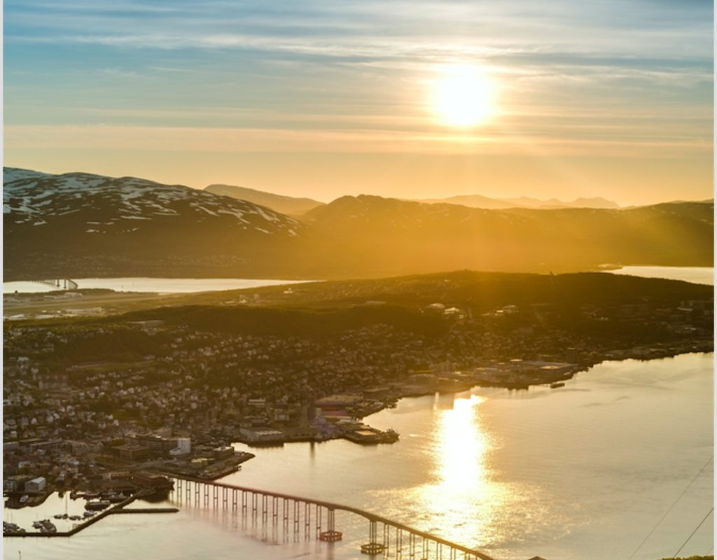 Sydenvarme i nord – ekstremvarsel i sør