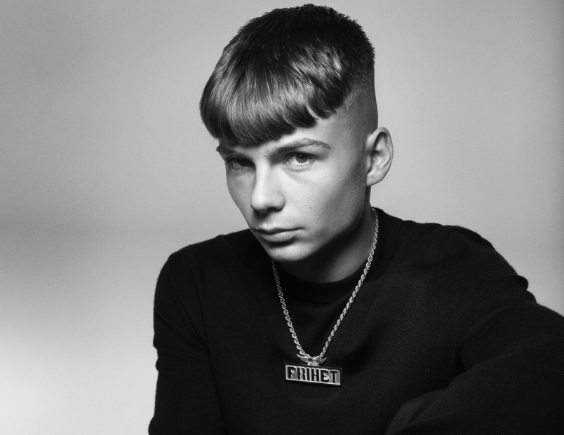 Synger Marstein om Marius? Bedøm selv!