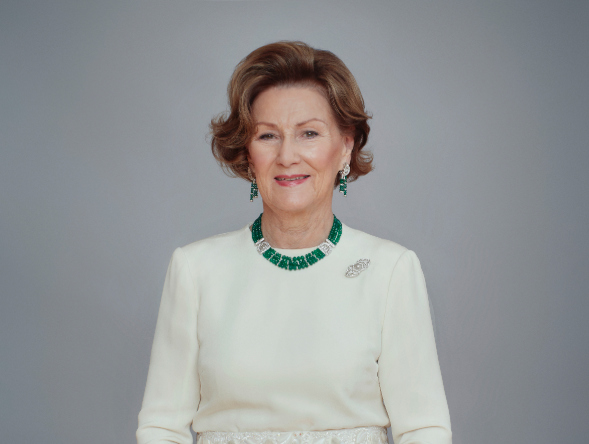 Hylles i sosiale medier: Dronning Sonja tilbake etter operasjonen