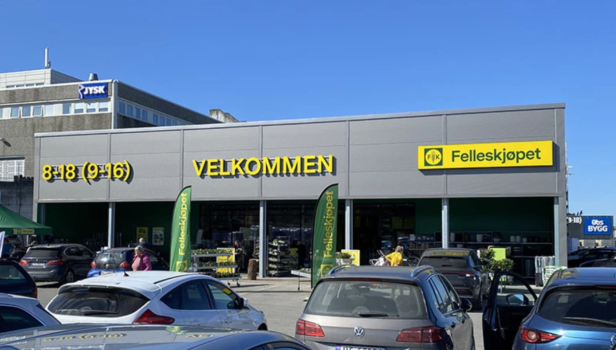 Snøkaoset skaper kaos: Butikkene tømmes