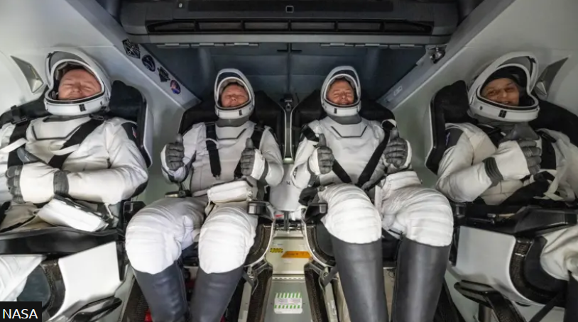 Strandede astronauter endelig hjemme igjen – slik var hjemkomsten