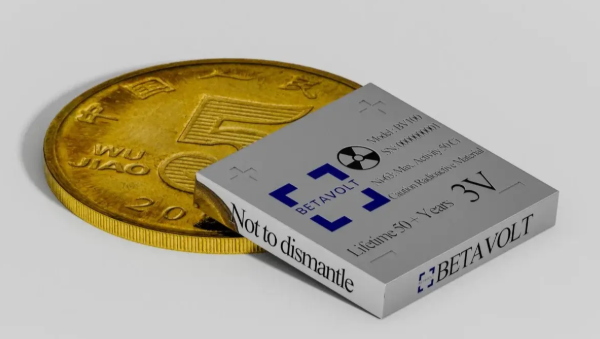 Ny teknologi: Batteriet er ikke større enn en mynt – og kan vare i 50 år!