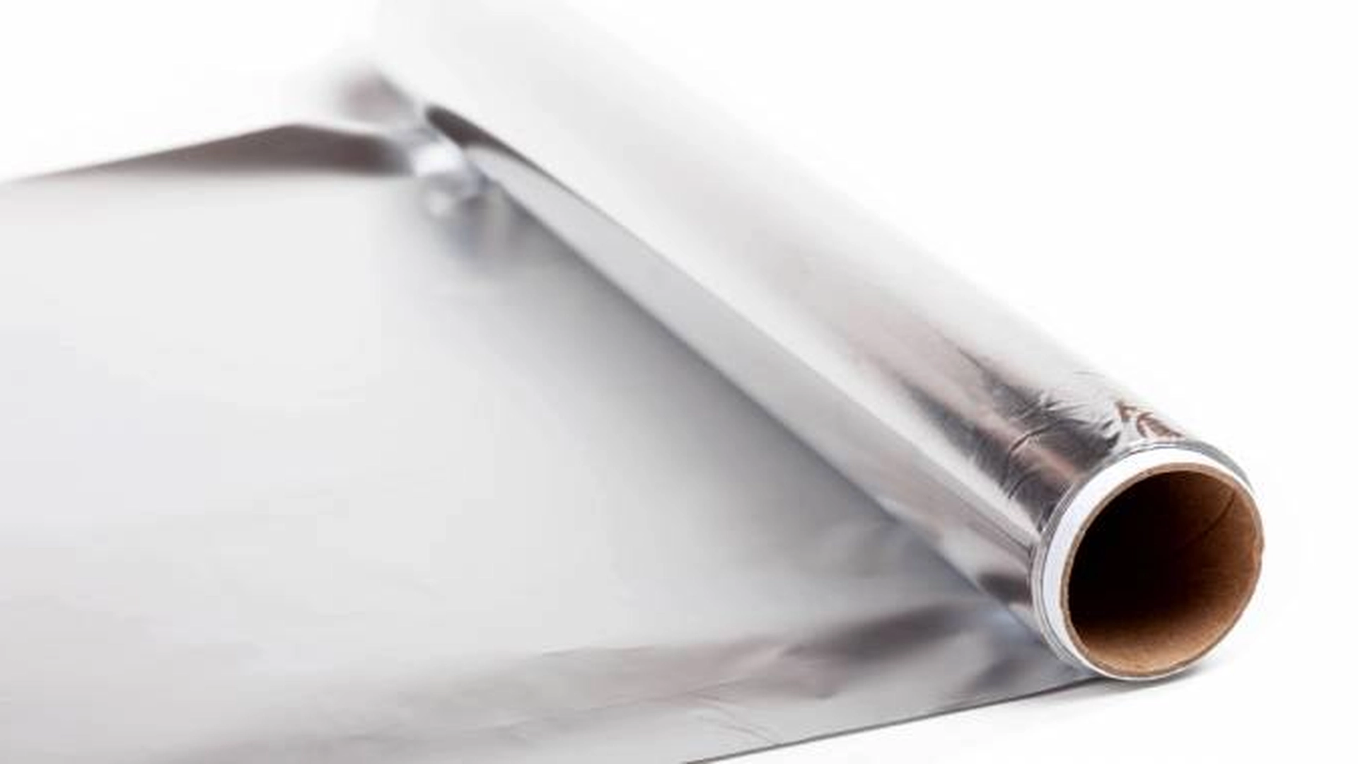 Advarsel: Pakk aldri inn disse matvarene i aluminiumsfolie