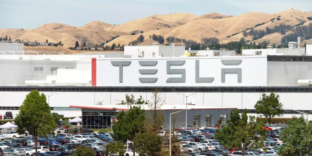 Slår ny rekord: Så mange biler Tesla har levert på 3 måneder