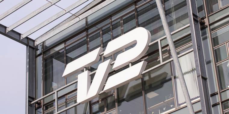 Dansk TV 2-stjerne deler nakenbilde med ærlig budskap