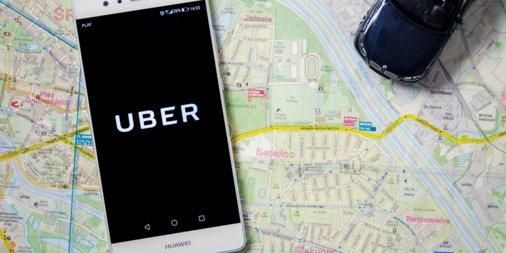 Bestilte Uber for 40.000 kroner: Ville hjelpe i Ukraina
