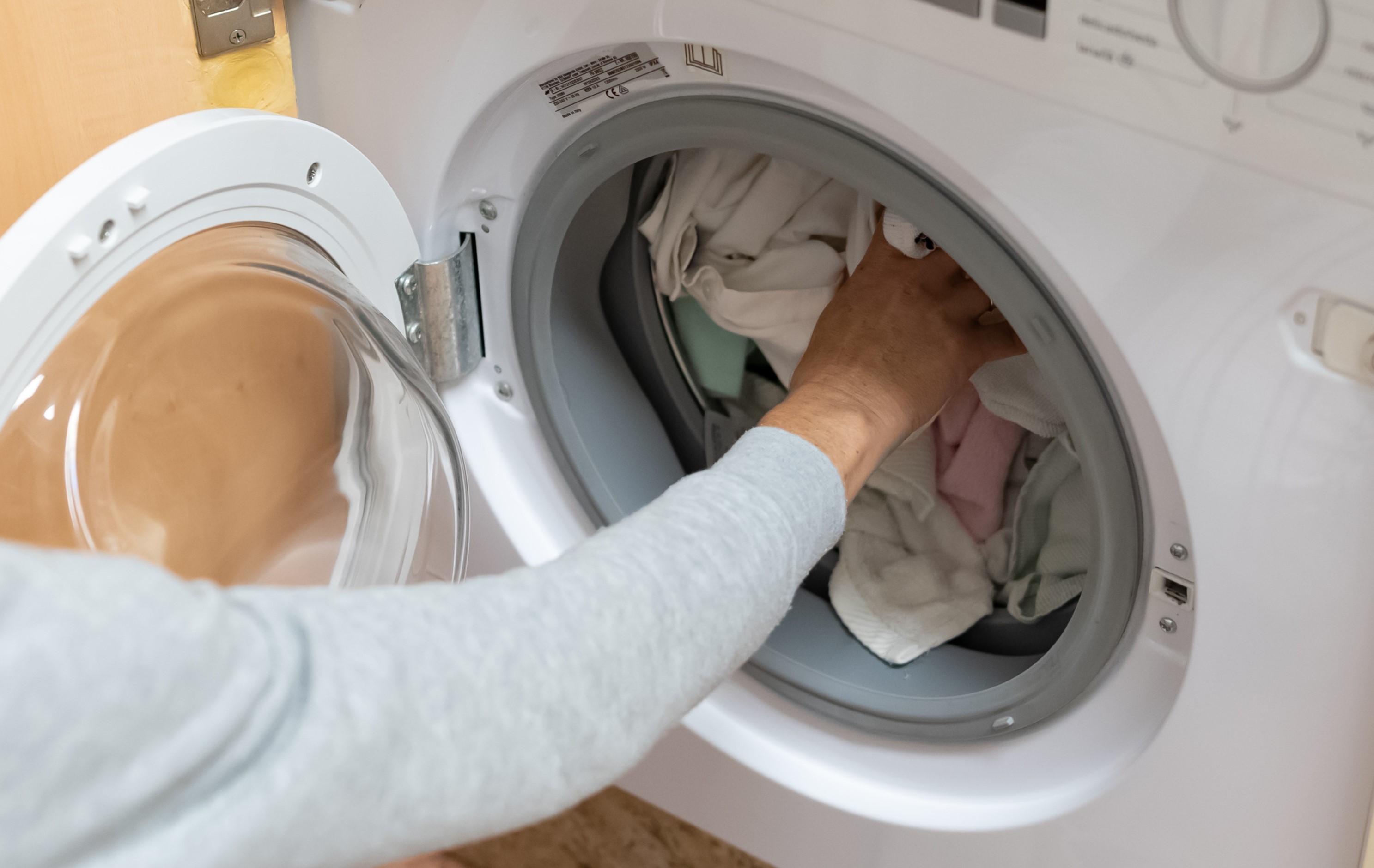 Slik rengjør du vaskemaskin og tørketrommel med 3 enkle trinn