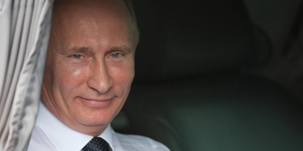 Vladimir Putin truer nytt land: – Svinaktig!