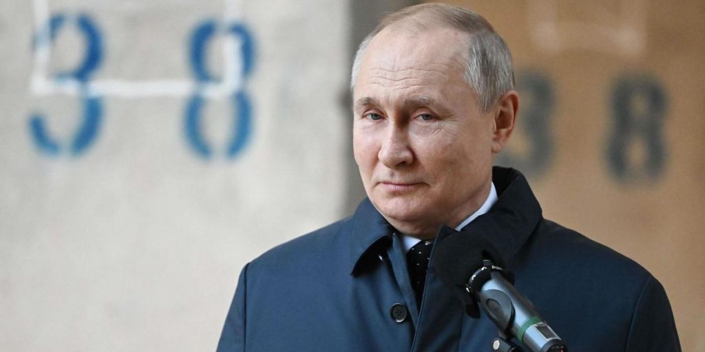 Medie: Putin overleverer makten før kreftoperasjon