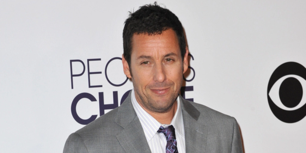 Derfor bruker Adam Sandler alltid de samme folka i filmene sine