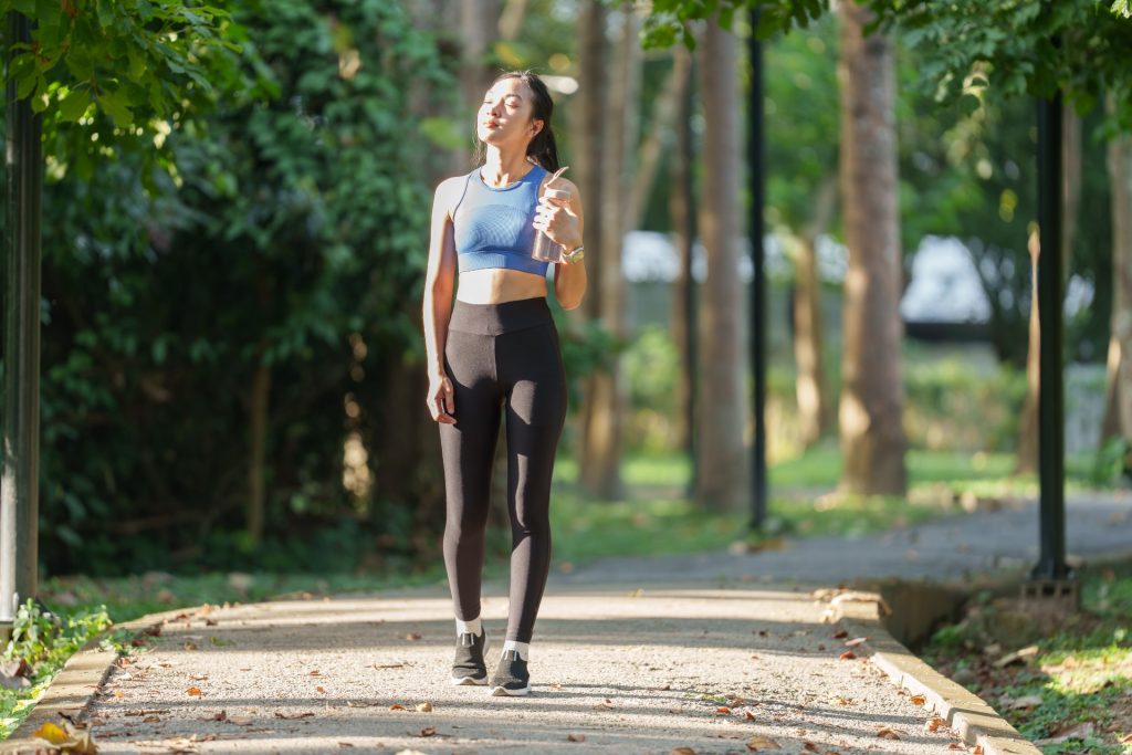 Dette skjer med kroppen din hvis du bare går 1.5 kilometer om dagen